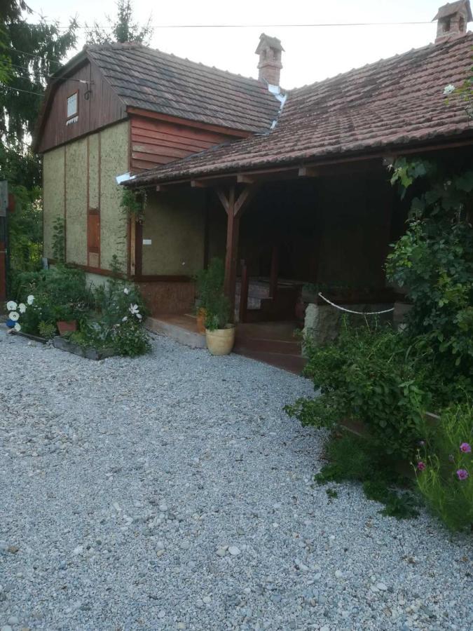 Ruralna Kuca Za Odmor Pozojova Hiza - Rural Holiday House Lopatinec Exterior photo
